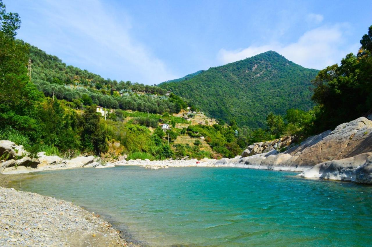 Alloggio U Sportegu Da E Monti A Giaia Badalucco Εξωτερικό φωτογραφία